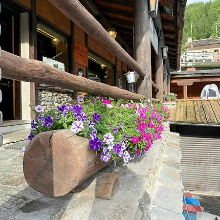 Vakantiehuis Mountain House With Alpine Views In Traverses