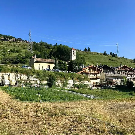 Mountain House With Alpine Views In Traverses