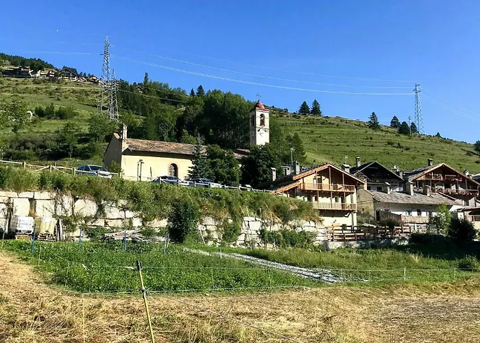 Mountain House With Alpine Views In Traverses